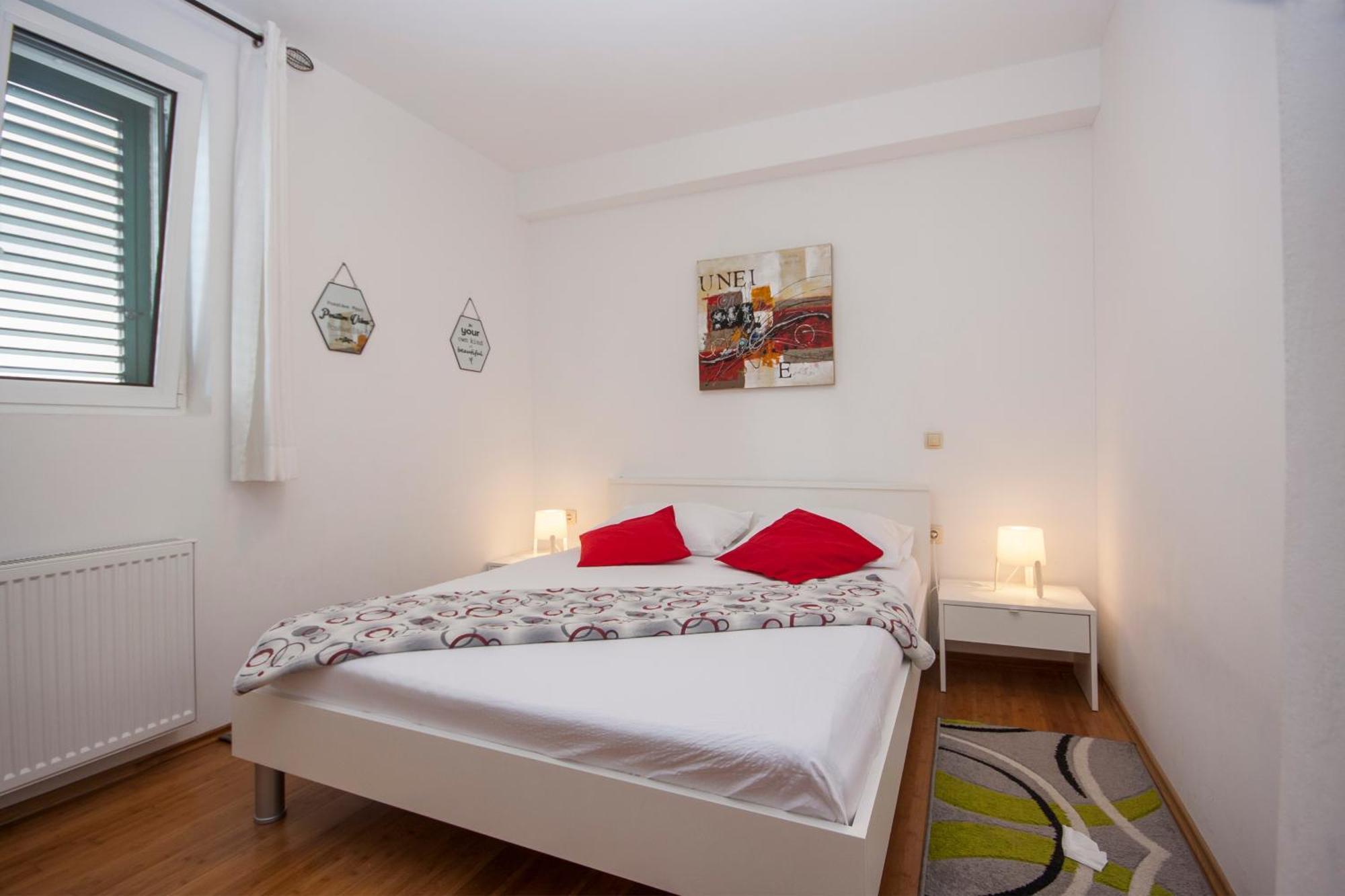 Apartments Alisa Brodarica  Extérieur photo